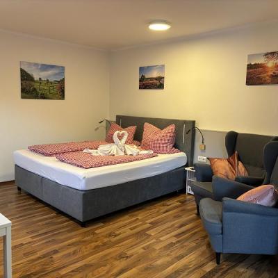 Albersrosenhof Appartement2024 01 Mittel